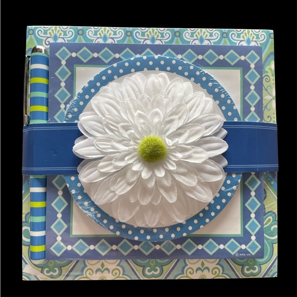 Hallmark Stationery/Memo Pads - Picture 2 of 6